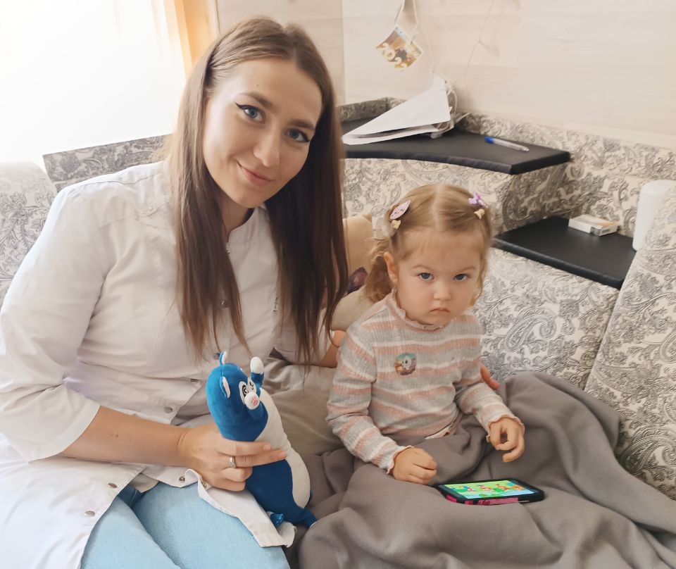 Медики ЦГБ №20 Екатеринбурга спасли жизнь молодой матери с тяжёлым внутренним кровотечением Медики ЦГБ №20 Екатеринбурга спасли жизнь молодой матери с тяжёлым внутренним кровотечением